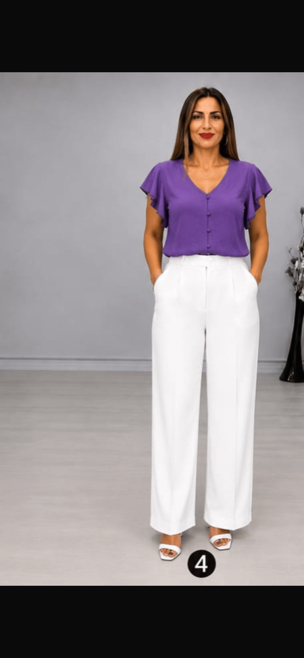 Ayrobin omuz fırfır detaylı bluz